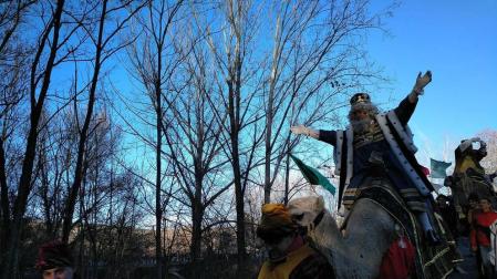 Fotos de la llegada de los Reyes Magos a Pamplona y de la cabalgata