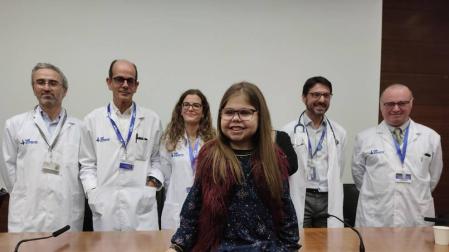 Una niña de 10 años, primera triple trasplantada de corazón, hígado y riñón
