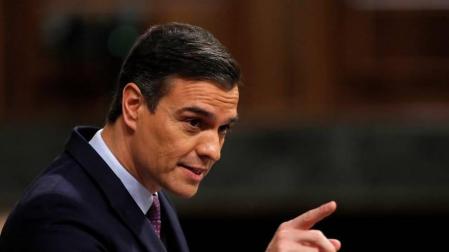 Sánchez dice que para resolver el "conflicto catalán" la ley "por sí sola no basta"