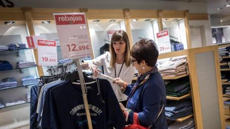 Las rebajas llegan con empleo