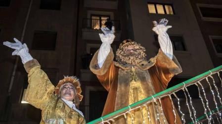 Imágenes de la cabalgata de Reyes de Pamplona