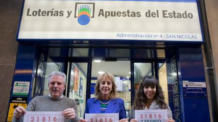 El segundo premio del Sorteo de El Niño deja 675.000 euros en Pamplona y Tudela