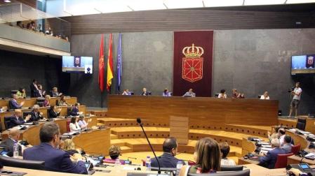 El parlamentario de Geroa Bai Unai Hualde ha sido elegido este miércoles presidente de Parlamento de Navarra, en segunda votación, con los votos de su grupo, el PSN, EH Bildu, Podemos e Izquierda-Ezkerra.