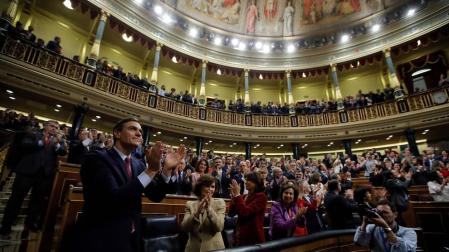 Pedro Sánchez, investido presidente del Gobierno tras la votación más ajustada desde la Transición