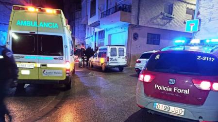 Policía Foral atiende a una persona desvanecida en Peralta