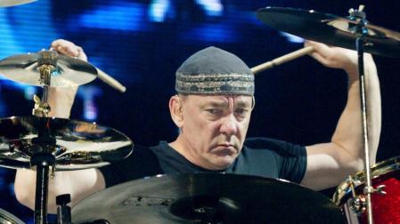 Muere a los 67 años el rockero Neil Peart, batería de Rush