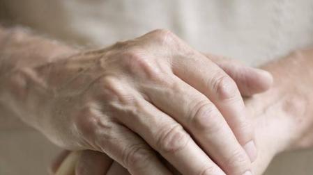 Las cinco primeras causas de fallecimiento entre hombres y mujeres en Navarra