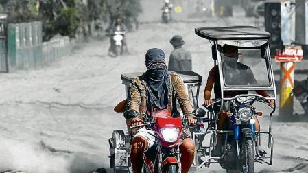Filipinas mantiene la alerta por el volcán Taal, que ya ha desplazado a 30.000 personas