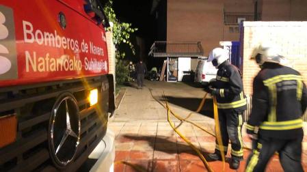 Atendida una persona por inhalar humo en un pequeño fuego en Monteagudo
