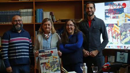 Javier Armentia (Planetario), Maite Casero (Escuela de Idiomas), Blanca Oria (directora del FAN) y Jorge Urdánoz (Ayto. Pamplona).