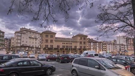 Sufre una cuchillada en Estella en una discusión por un aparcamiento