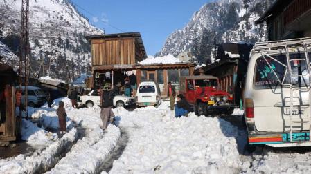 Al menos 93 muertos por las peores nevadas en 30 años en Pakistán