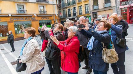 En 2015 aumentaron un 7% las pernoctaciones y un 4% el número de viajeros que visitaron Pamplona, según los datos recogidos por la Oficina de Turismo municipal
