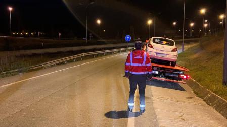 Detenida una conductora novel tras sufrir un accidente y negarse a hacer la alcoholemia