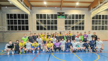 Helvetia Anaitasuna y Bidasoa, protagonistas del amistoso disputado este viernes en Lekunberri.