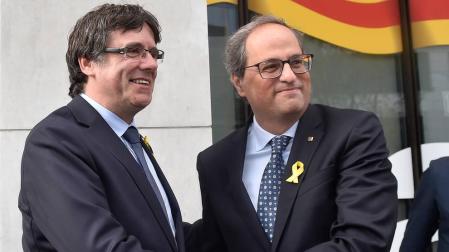 Puigdemont dice que irá "hasta el último rincón de Europa" en defensa"del pueblo catalán"