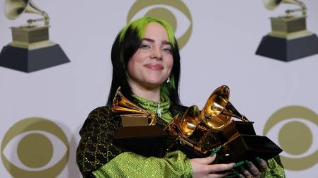 Billie Eilish hace historia en los Grammy del 'estreno' de Rosalía