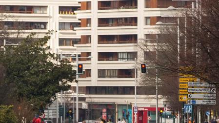 Etxeberria y Ballesteros, reyes de marcha en Pamplona