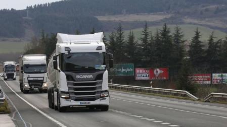 Ezcabarte cuestiona la solución que se plantea para la N-121-A en su término