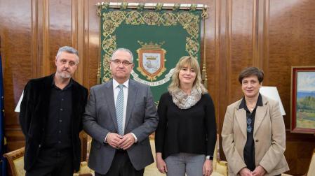 Martín Zabalza, Enrique Maya, Ana Ollo y Ana Elizalde.