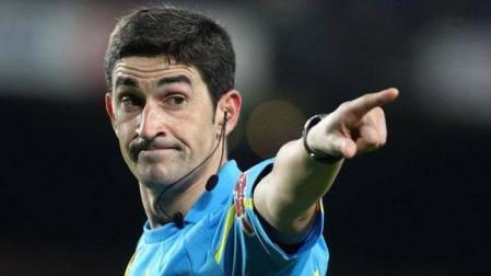 Undiano Mallenco sustituirá al lesionado Hernández Hernández en el Clásico