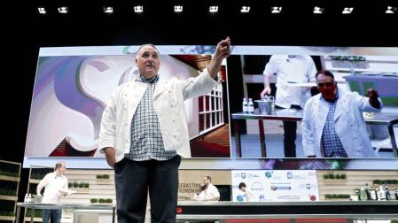 José Andrés lleva por primera vez la comida española a Disney