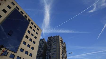 1.000 vuelos diarios surcan cielo navarro