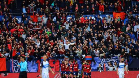 Alegría en Graderío Sur tras el gol de penalti marcado por Roberto Torres. Era el 3-1.