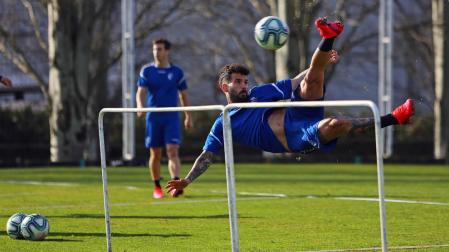 Partido de altos vuelos