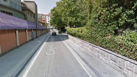 Herido un cicista al sufrir una caída en Pamplona