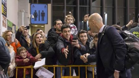 El Real Madrid aterrizó este sábado por la tarde en Pamplona después de tres años sin pisar tierras navarras