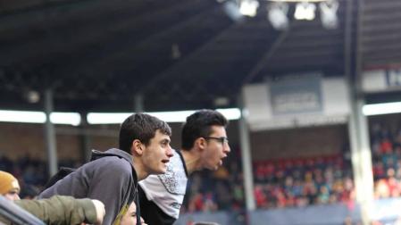 Galería de fotos de la afición en El Sadar durante el Osasuna-Real Madrid