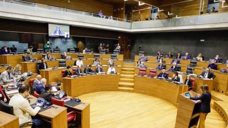 El Gobierno de Navarra salva sus presupuestos tras el acuerdo con EH Bildu