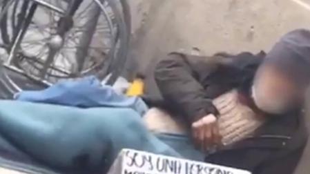 A prisión tres miembros de un clan familiar que explotaban a un hombre como mendigo