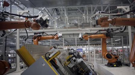 Los ingenieros industriales cobran de media unos 51.000 euros anuales