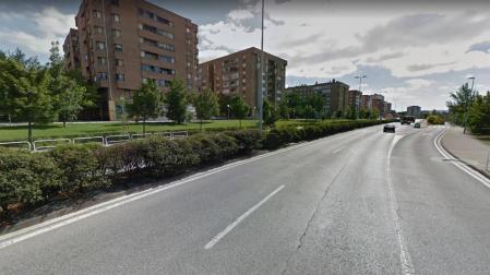 Tres heridos en una colisión por alcance en la avenida de Navarra de Pamplona