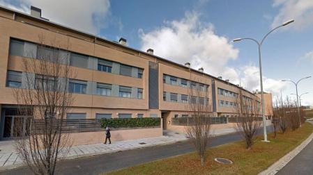 Simula y denuncia el robo de su vivienda en Mutilva para cobrar el seguro