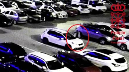 Detenido un joven de Burlada por rayar un coche tras una discusión en un parking