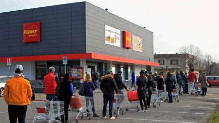 Muere por coronavirus una tercera persona en el norte de Italia
