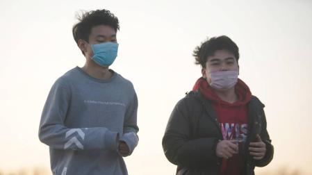 El coronavirus ha matado ya a 2.442 personas en China