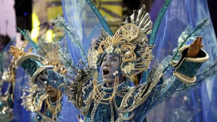 Los desfiles del Carnaval de Río abren con un llamamiento para salvar el medioambiente