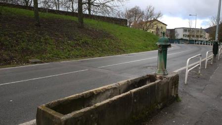 El accidente se ha producido en las inmediaciones del puente de la Magdalena.