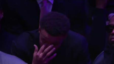 Emotiva despedida a Kobe Bryant en el Staples Center