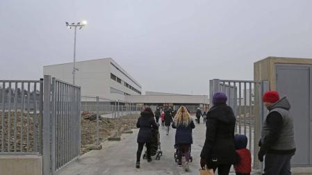 El colegio público Buztintxuri estrena edificio y alcanza todos los niveles
