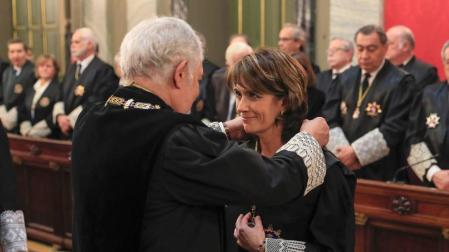 Delgado toma posesión como fiscal general en un acto solemne en el Supremo