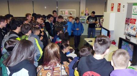 Una actividad relacionada con los videojuegos en la Casa de la Juventud