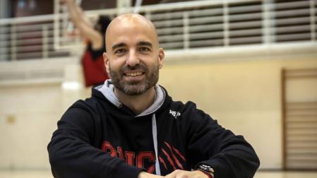 Jordi Juste, nuevo entrenador del Basket Navarra, en Arrosadía.