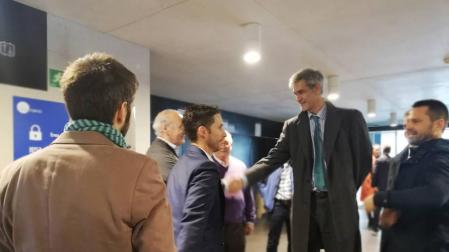 El ex jugador de baloncesto Antonio Martín, en el Navarra Arena