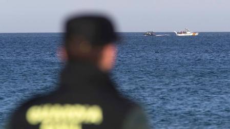 Se estrella en el mar frente a La Manga un avión de la Academia General del Aire