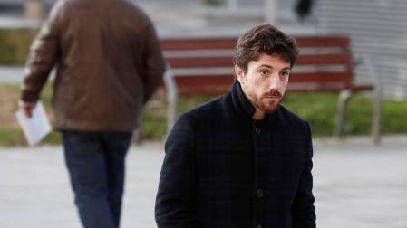 Sisi, a su llegada a la Audiencia.